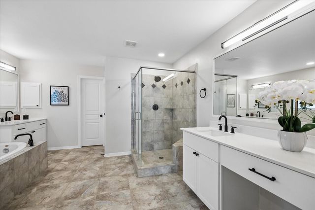 217 W 24th Street, Houston, TX 77008