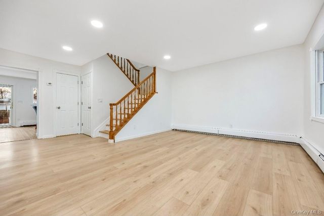 54 5th Street, Ronkonkoma, NY 11779