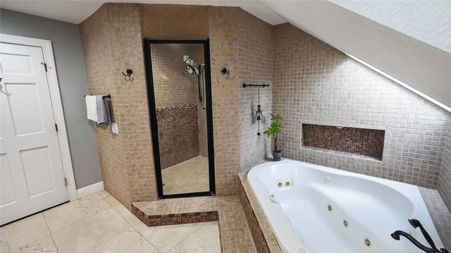 810 SWEETWATER CLUB BOULEVARD, Longwood, FL 32779