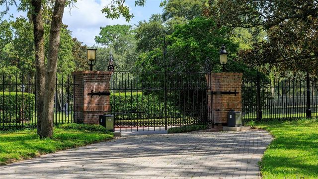 810 SWEETWATER CLUB BOULEVARD, Longwood, FL 32779