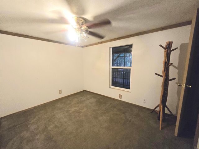 136 County Road 2312, Dayton, TX 77535