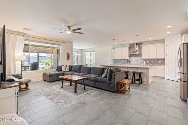 13531 W Tuckey Court, Glendale, AZ 85307