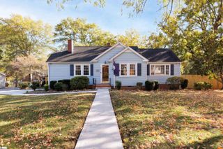 321 Ackley Road, Greenville, SC 29607