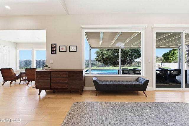 2103 Valleyfield Avenue, Thousand Oaks, CA 91360