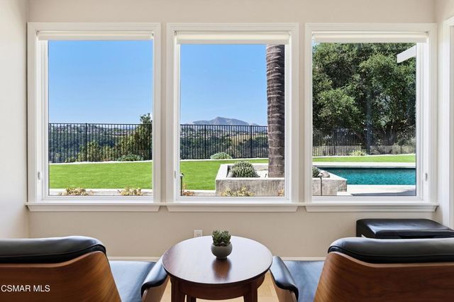 2103 Valleyfield Avenue, Thousand Oaks, CA 91360