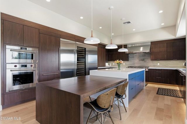 2103 Valleyfield Avenue, Thousand Oaks, CA 91360