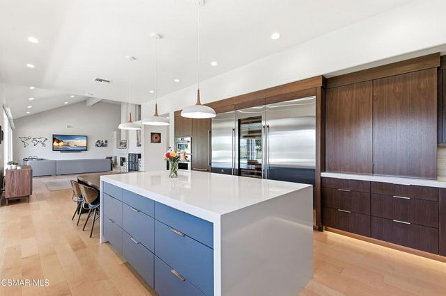 2103 Valleyfield Avenue, Thousand Oaks, CA 91360