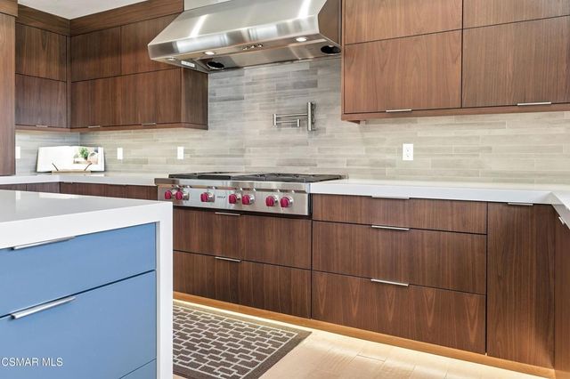 2103 Valleyfield Avenue, Thousand Oaks, CA 91360