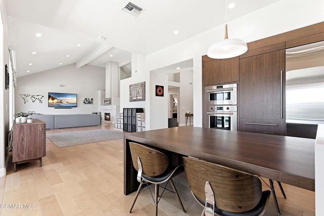 2103 Valleyfield Avenue, Thousand Oaks, CA 91360