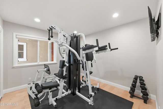 2103 Valleyfield Avenue, Thousand Oaks, CA 91360