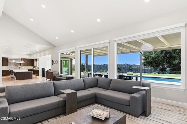 2103 Valleyfield Avenue, Thousand Oaks, CA 91360