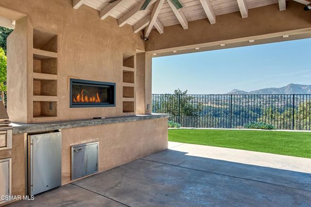 2103 Valleyfield Avenue, Thousand Oaks, CA 91360