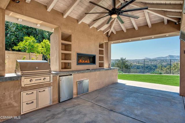 2103 Valleyfield Avenue, Thousand Oaks, CA 91360