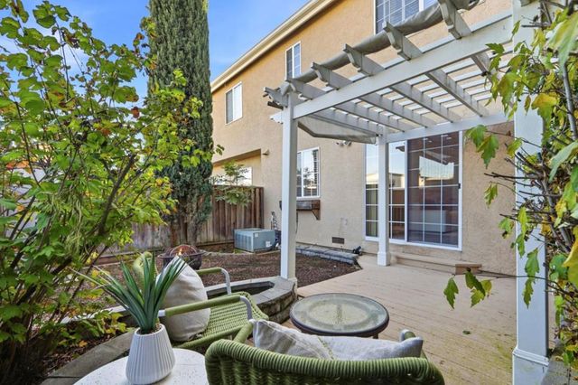 16744 San Luis Way, Morgan Hill, CA 95037