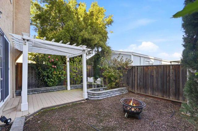 16744 San Luis Way, Morgan Hill, CA 95037