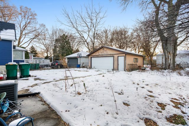 121 N May Street, Joliet, IL 60435