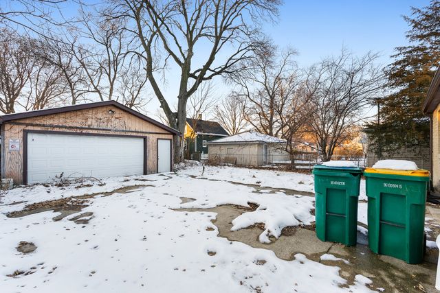 121 N May Street, Joliet, IL 60435