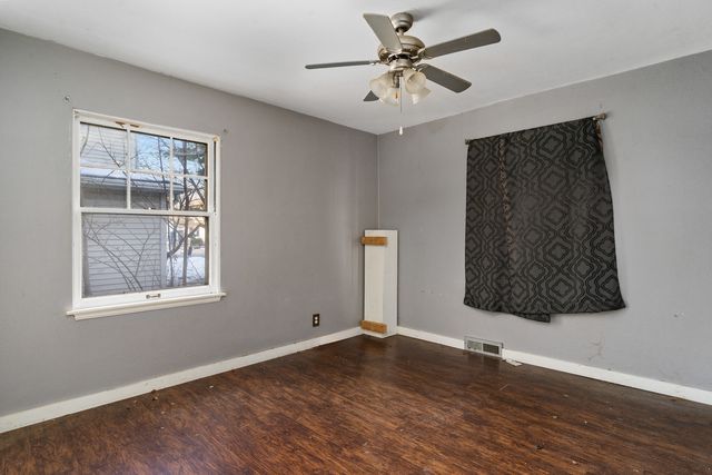 121 N May Street, Joliet, IL 60435