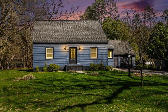 4108 Lake Harbor Road, Norton Shores, MI 49441
