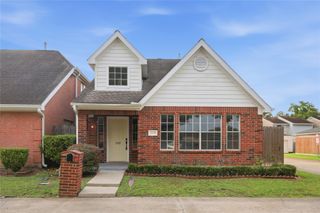 3209 Continental Drive, Missouri City, TX 77459