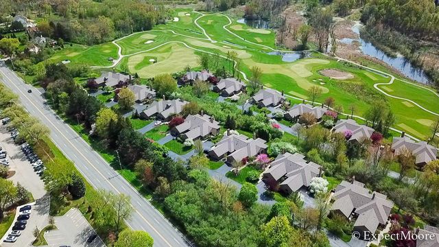 632 Cascade Hills Ridge SE, Grand Rapids, MI 49546