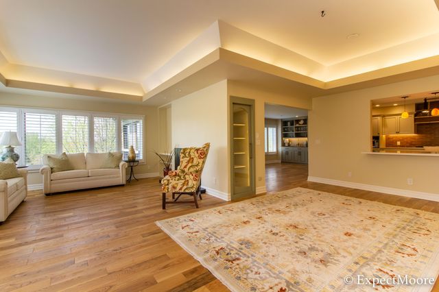 632 Cascade Hills Ridge SE, Grand Rapids, MI 49546