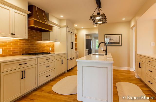 632 Cascade Hills Ridge SE, Grand Rapids, MI 49546