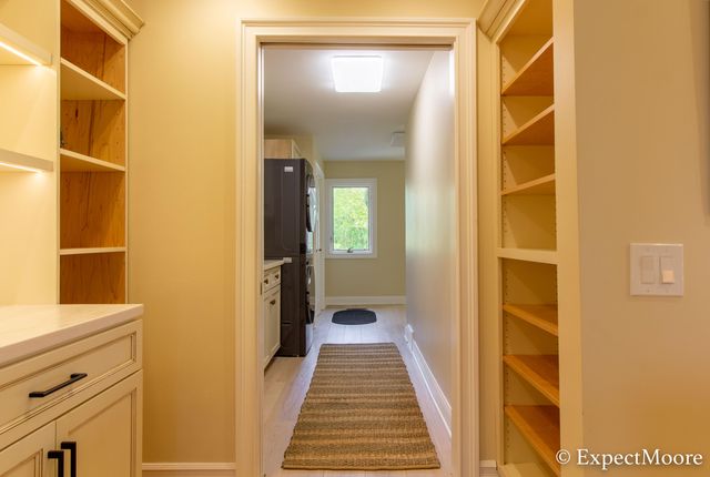 632 Cascade Hills Ridge SE, Grand Rapids, MI 49546