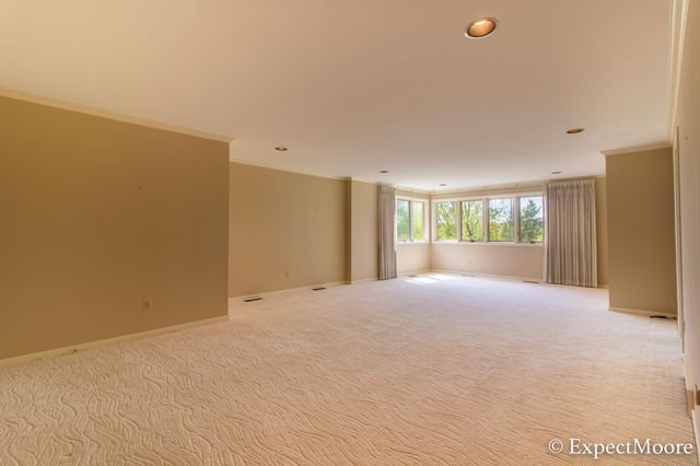 632 Cascade Hills Ridge SE, Grand Rapids, MI 49546