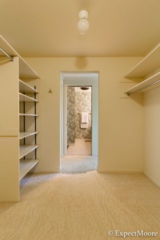 632 Cascade Hills Ridge SE, Grand Rapids, MI 49546