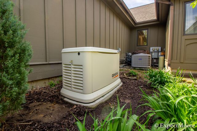 632 Cascade Hills Ridge SE, Grand Rapids, MI 49546