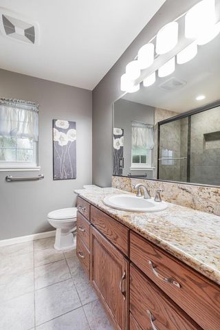 4365 N 5th Street, Fresno, CA 93726