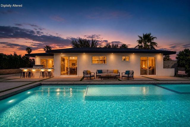 359 W Bon Air Drive, Palm Springs, CA 92262