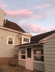 38 Hilltop Avenue COTTAGE, Middletown, RI 02842