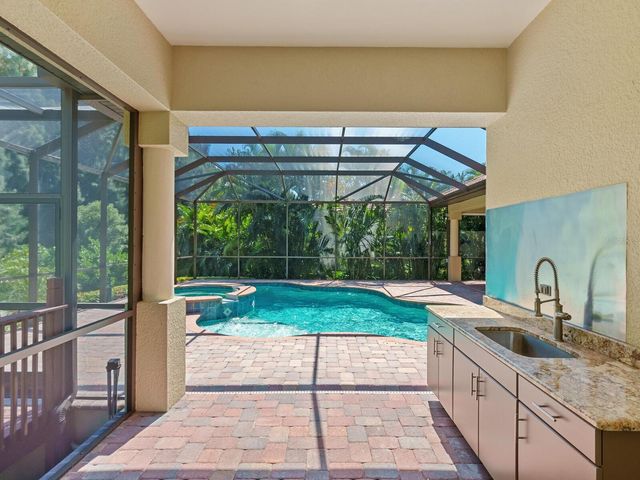 12313 BAYPOINTE TERRACE, Cortez, FL 34215