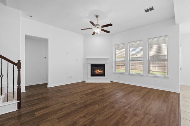 9025 Bronze Meadow Drive, Fort Worth, TX 76131