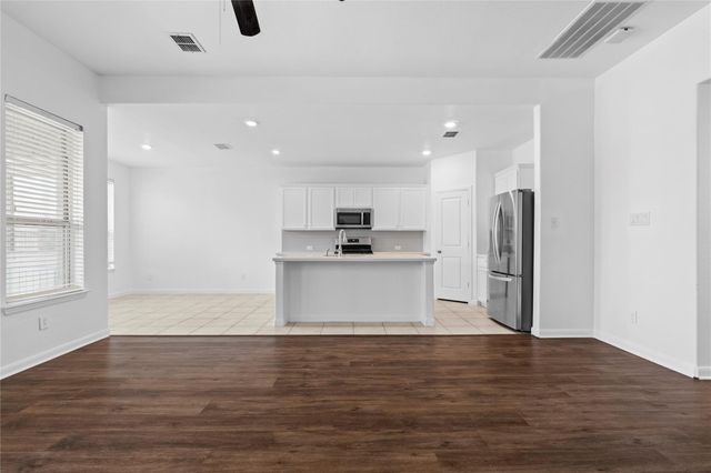 9025 Bronze Meadow Drive, Fort Worth, TX 76131