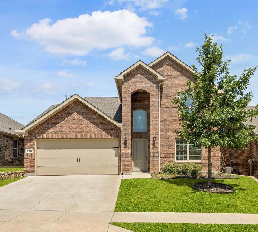 9025 Bronze Meadow Drive, Fort Worth, TX 76131