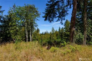 1 Township Line Road, Port Angeles, WA 98362
