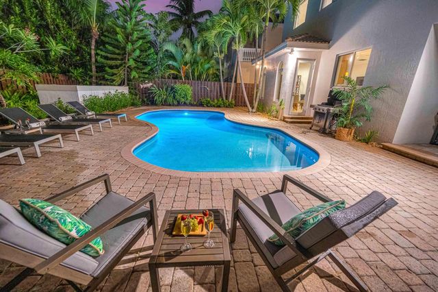 3315 NE 17th Street, Fort Lauderdale, FL 33305