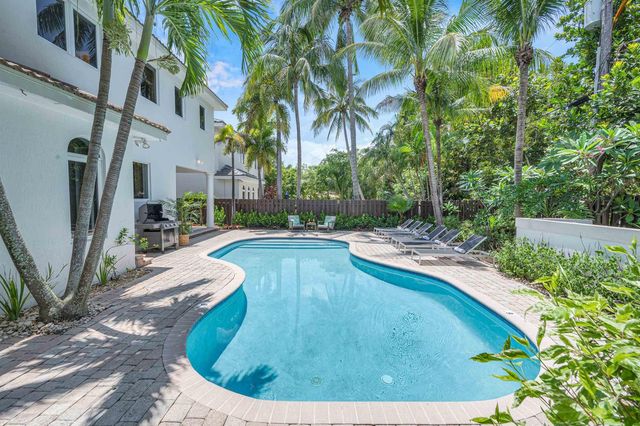 3315 NE 17th Street, Fort Lauderdale, FL 33305