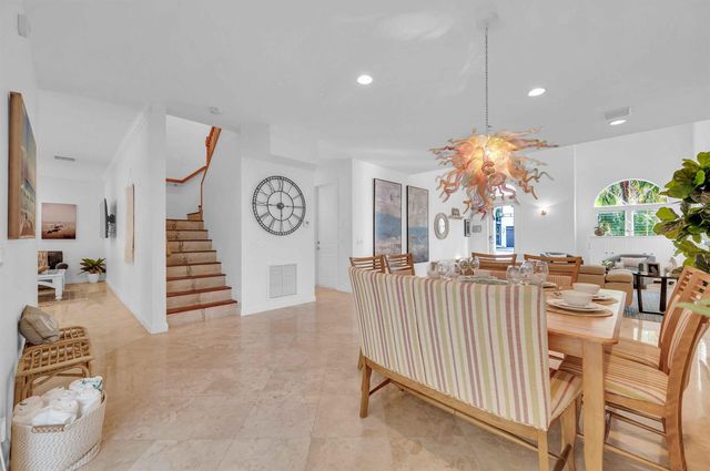 3315 NE 17th Street, Fort Lauderdale, FL 33305