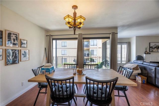 2722 20th, Signal Hill, CA 90755