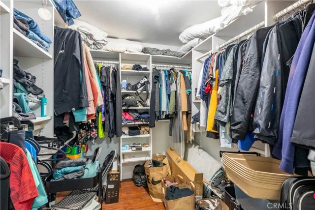 2722 20th, Signal Hill, CA 90755