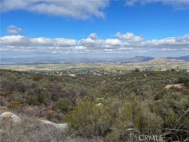 4 Esplendida Way, Temecula, CA 92592