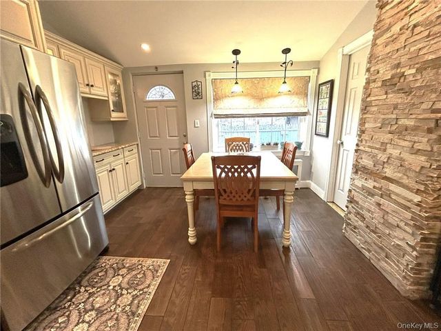 3172 Whitney Avenue, Brooklyn, NY 11229