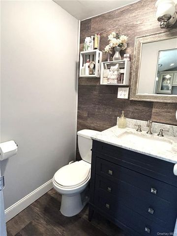 3172 Whitney Avenue, Brooklyn, NY 11229