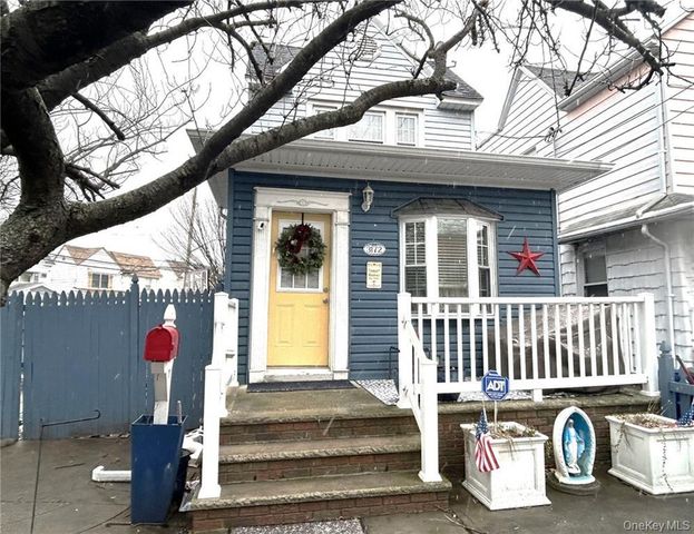 3172 Whitney Avenue, Brooklyn, NY 11229