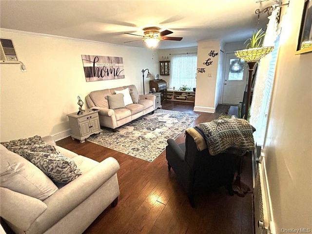 3172 Whitney Avenue, Brooklyn, NY 11229