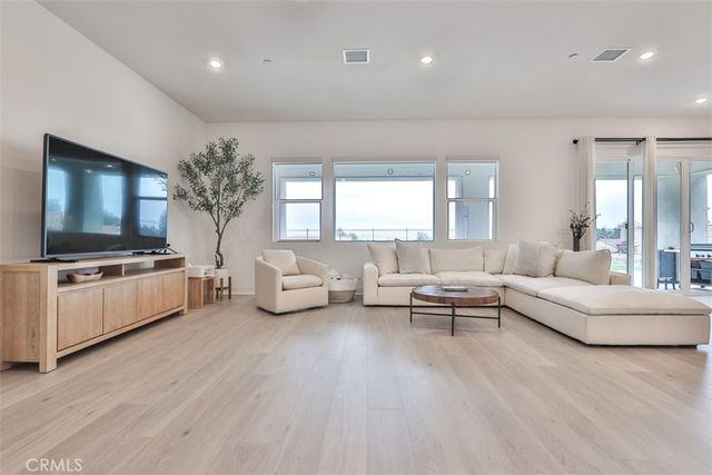 1112 W Empress, Glendora, CA 91741
